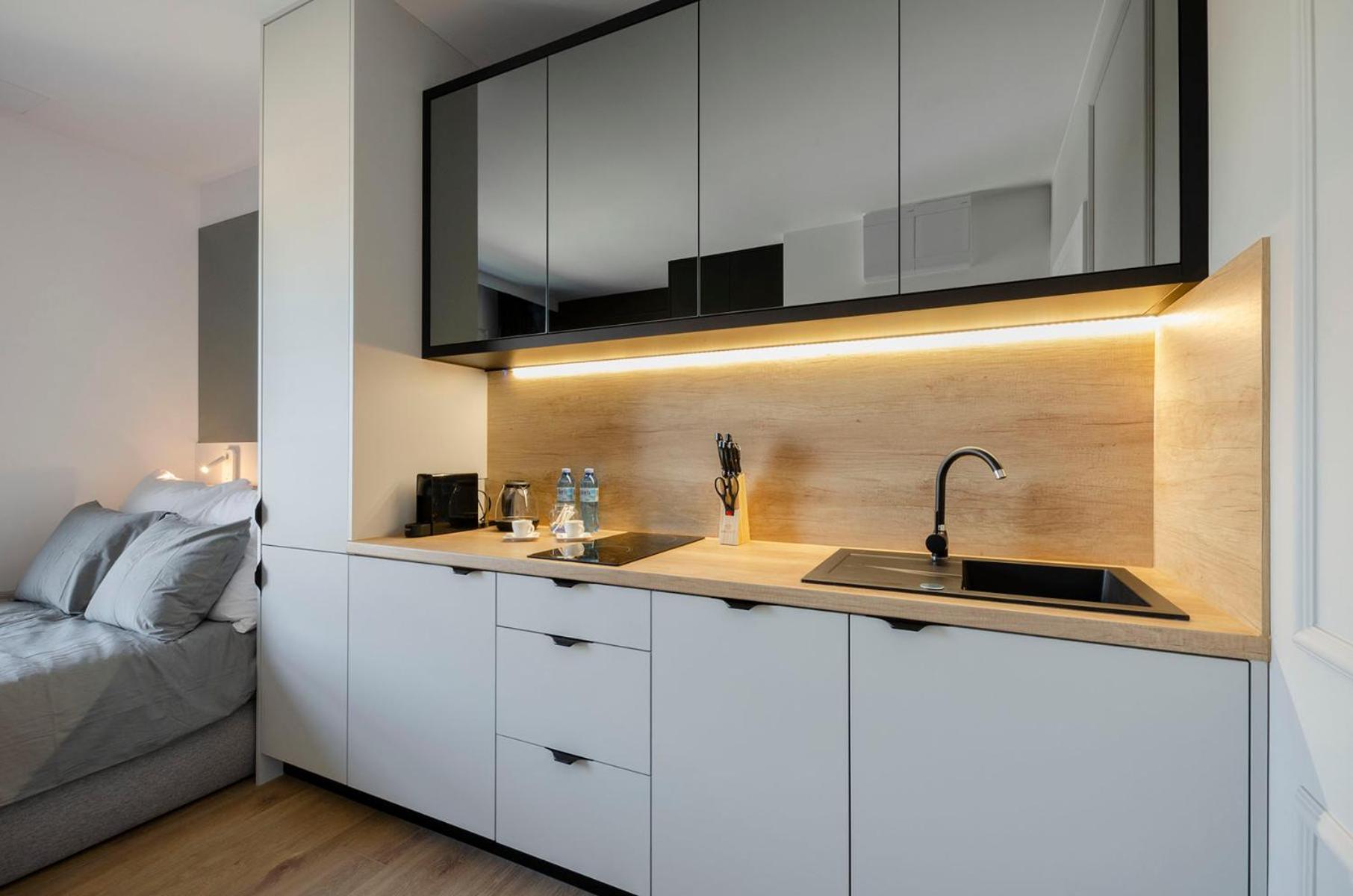 Apartament Centrum Wigury Dostep Na Kod Blisko Galeria Lodzka Piotrkowska Szary *
